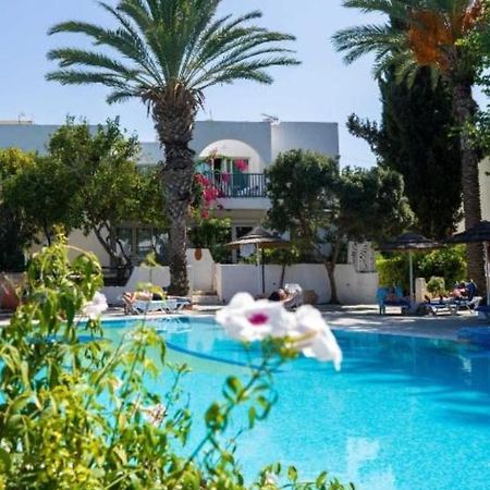 Nice Holiday Apartment Paphos Exterior photo