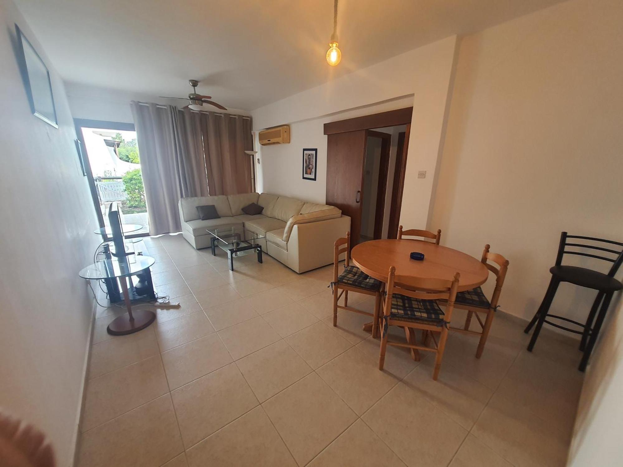 Nice Holiday Apartment Paphos Exterior photo