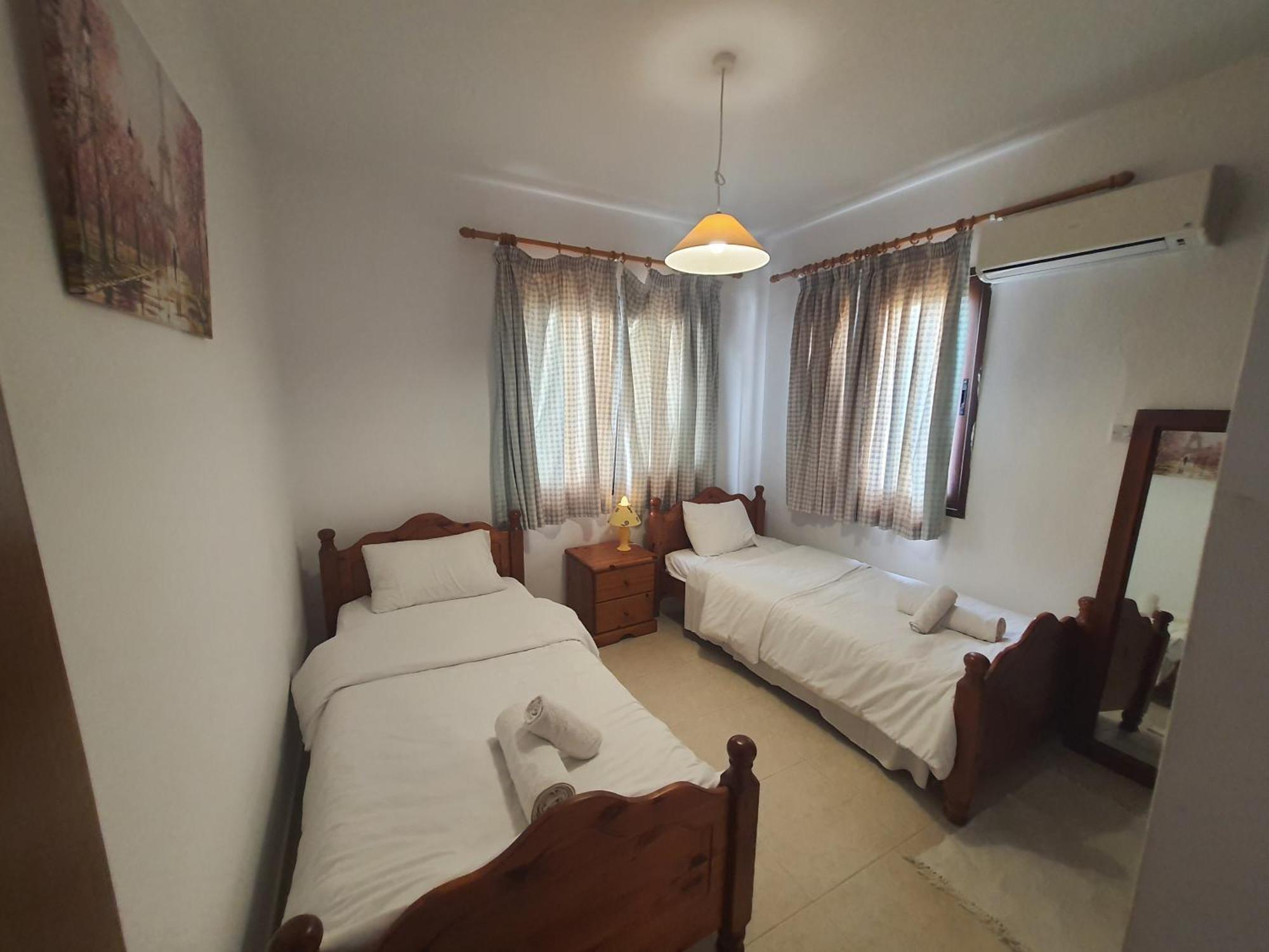 Nice Holiday Apartment Paphos Exterior photo