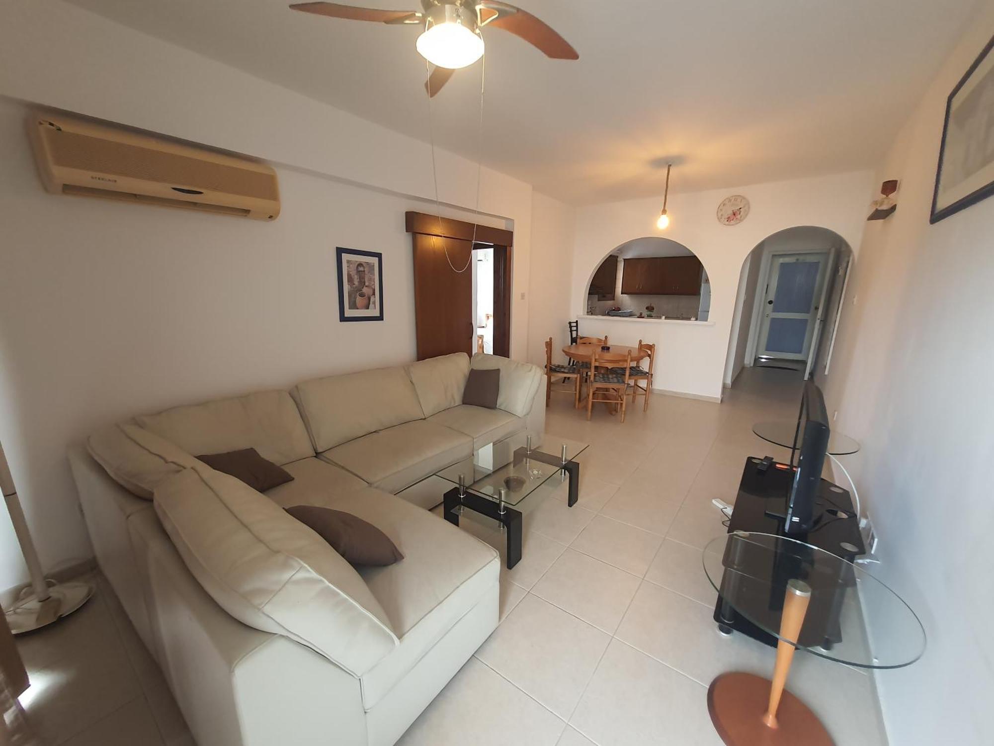 Nice Holiday Apartment Paphos Exterior photo