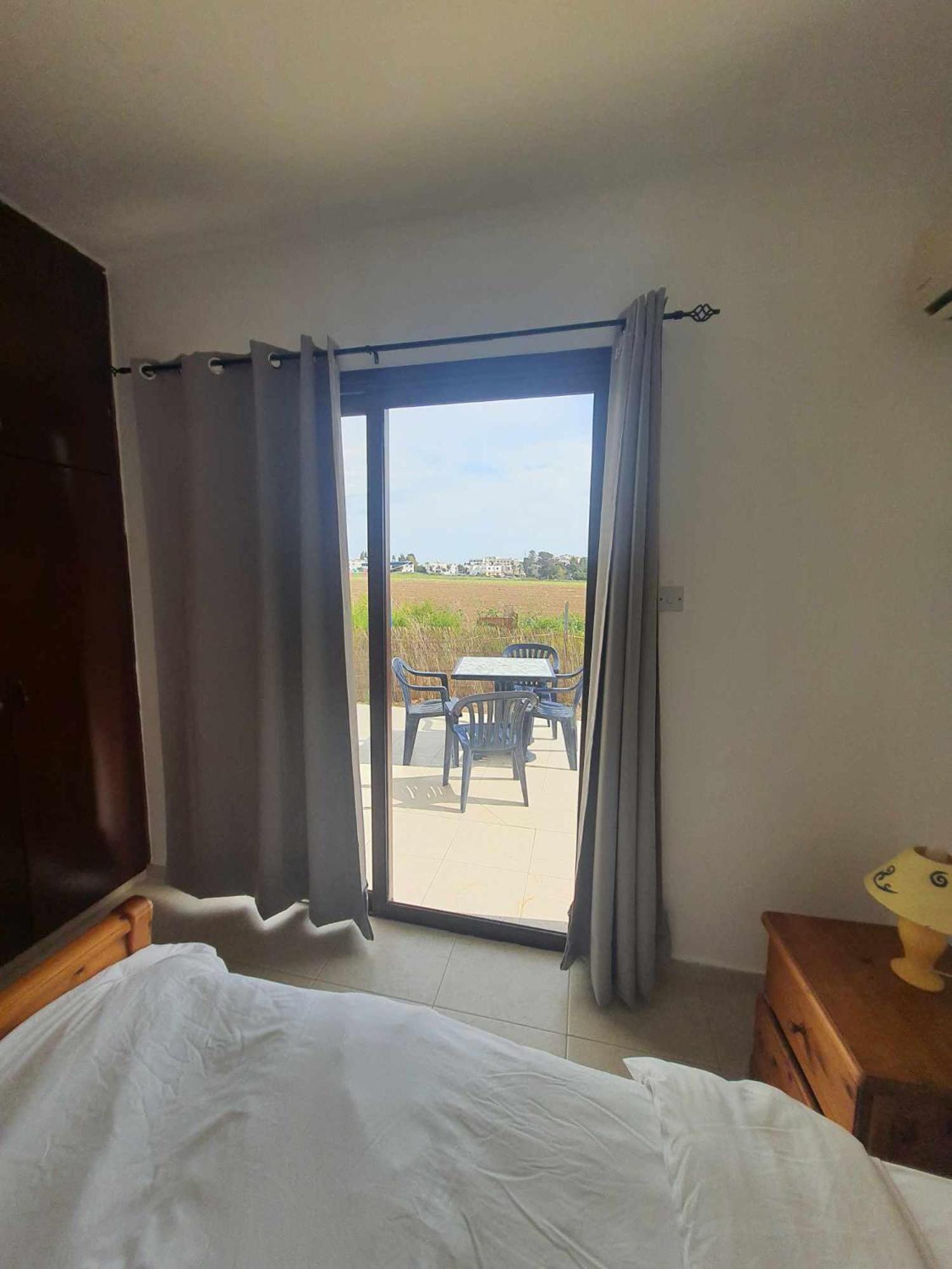 Nice Holiday Apartment Paphos Exterior photo